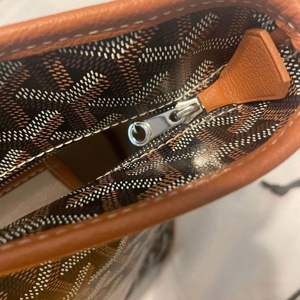 Goyard Brown/Black Artois PM tote bag- like new! 100% Authentic - Picture 8 of 9